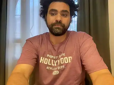 royalpharaoh2 - Royalpharaoh2's free webcam - UK Sex Cams