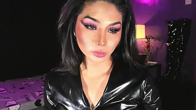 MaxxineMorenaTs webcam