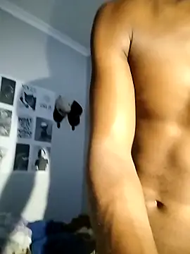 lue3333 - Lue3333's free webcam - UK Sex Cams