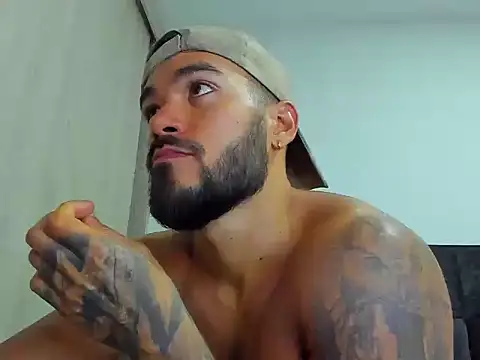 alexander_martines - Alexander_Martines's free webcam - UK Sex Cams