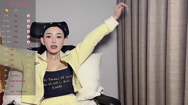 美女kiki-12在线直播