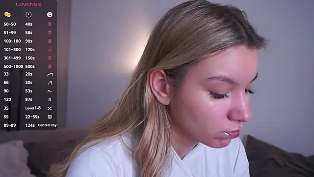 BrynnHolverson webcam