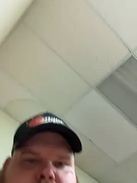 ANNIEandHUNNIE webcam