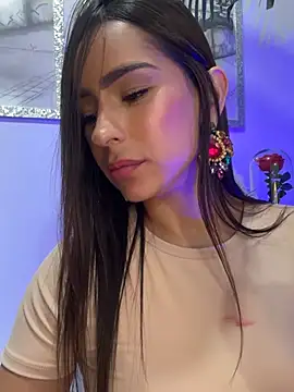 mau_white - Mau_White's free webcam - UK Sex Cams