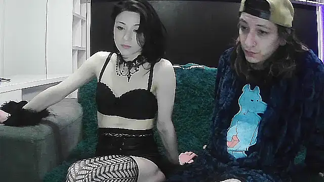 sapphirevelvet07 - Sapphirevelvet07's free webcam - UK Sex Cams