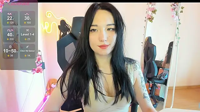 AliceeinWonderlanddd webcam