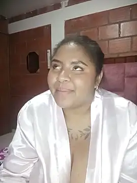 Valentina_belmont webcam