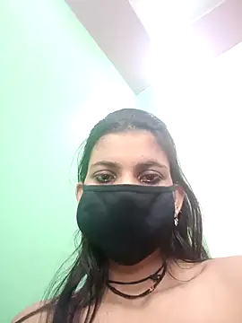 Webcam Model (Aafreen_36)  is live.Free join now!