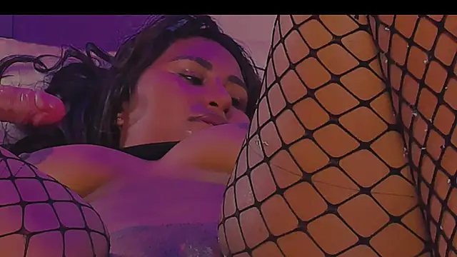 StormyButty18 webcam