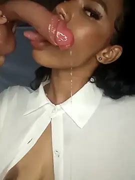 florsalvaje_ - FlorSalvaje_'s free webcam - UK Sex Cams