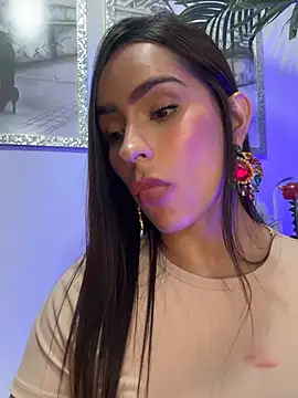 Mau_White live sex cam