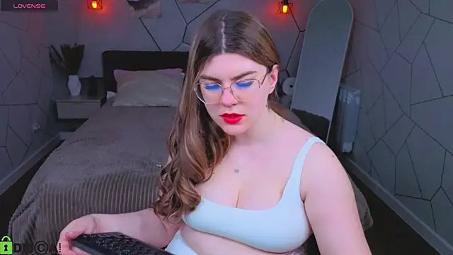 zoe_j0y - Zoe_j0y's free webcam - UK Sex Cams