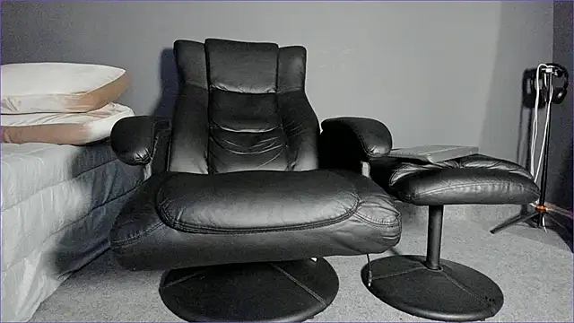 brock_hurn1 (Ask my age) - fuck machine per 10 minutes