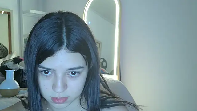 eva_sin18 live sex cam