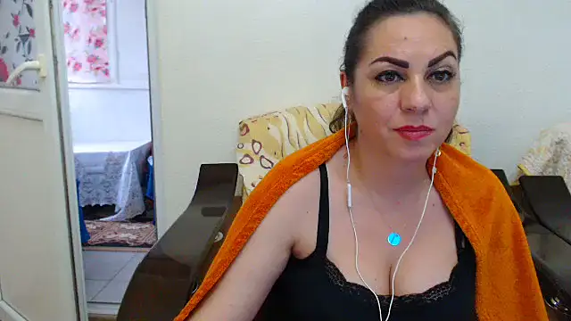 MissElla webcam