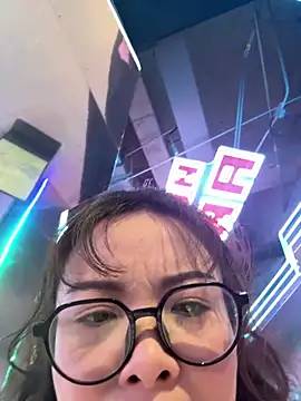 美女chick-888在线直播