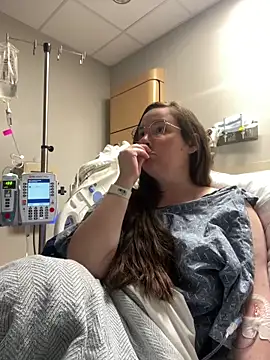 adobe_angel (F young) - Cure my Crohn’s