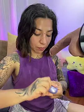 _antonella_dreamss - _antonella_dreamss's free webcam - UK Sex Cams