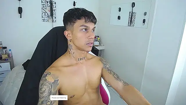 Leonard_Price webcam