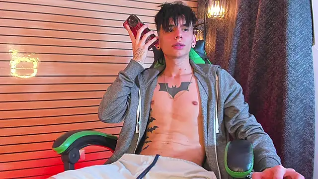 Welcome TheBatMansion🦇 My favorite 33🦇101 🦇200 🦇444 🦇777“#latino  #bigcock #lovense 