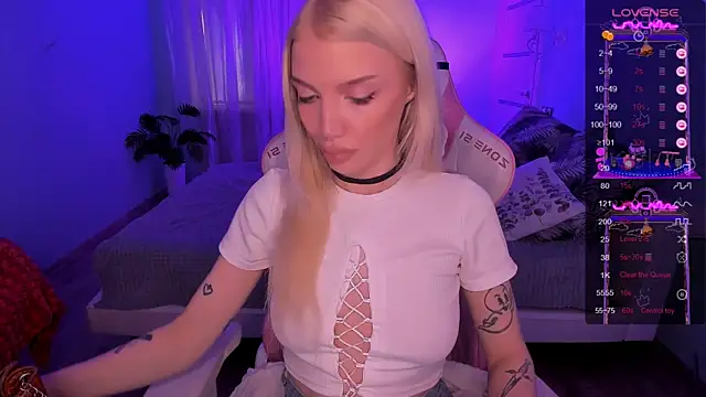 AnyaTaylor_ webcam