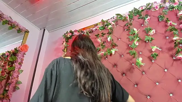 sasha_petitte - Sasha_Petitte's free webcam - UK Sex Cams