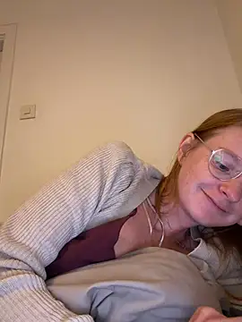 jannis1992 live sex cam