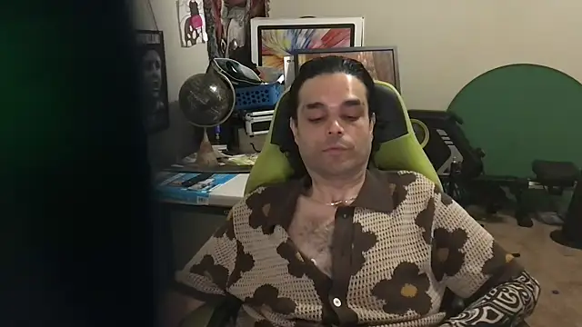 kungfupanda001 - KungFuPanda001's free webcam - UK Sex Cams