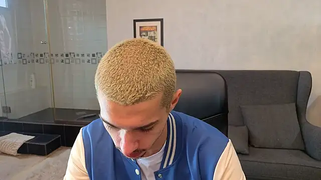 kaydendrew (M twink) - Shower AND Jerk OFF SHOW