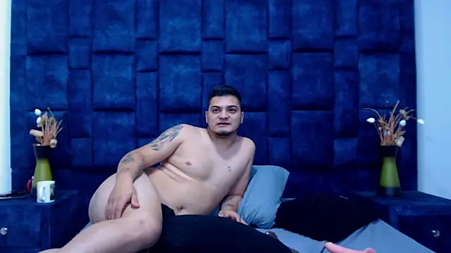 GroupNoLimits webcam