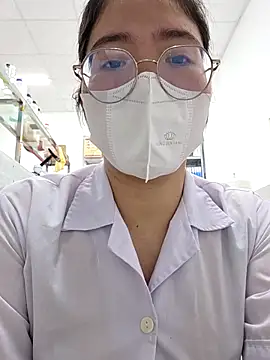 hinalovely - HinaLovely's free webcam - UK Sex Cams