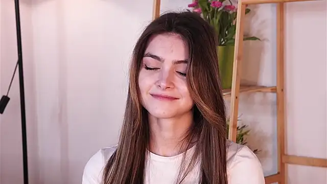 CherlyGuss live sex cam