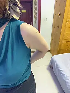 美女jiajia1060在线直播