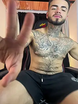 Benjii_Carter1 webcam