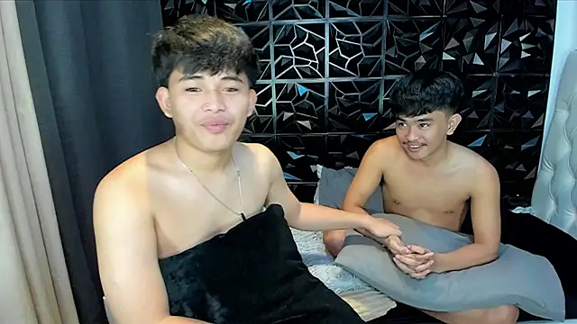 xlovercutietwink webcam