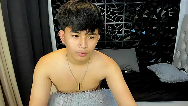 xlovercutietwink webcam