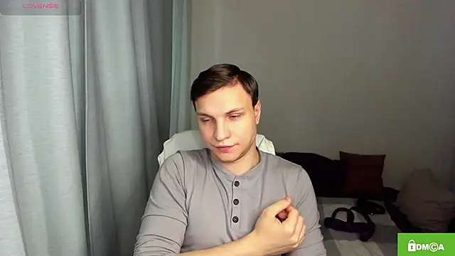 handsome_guy01 webcam