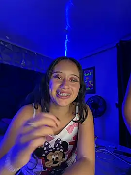 l0lita_emi Live Webcam on Stripchat