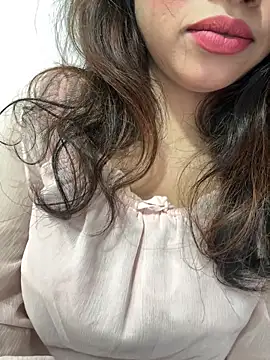 Webcam Model (riya_sharma11)  is live.Free join now!