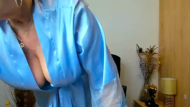 sweetangell69_ - Sweetangell69_'s free webcam - UK Sex Cams