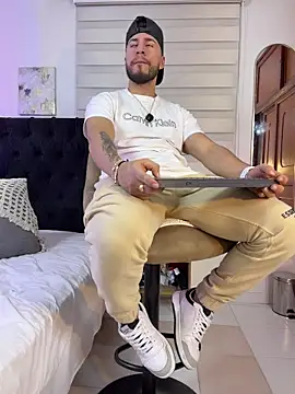 thiago_hill (M young) - FACE CUMSHOT 🥛🤤