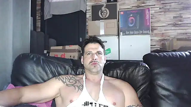 XxBigboybandxX webcam