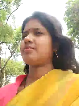 Webcam Model (Horny-Rashi)  is live.Free join now!