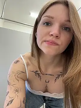 StreetSquirt from StripChat is Freechat