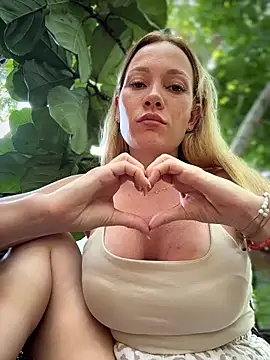 LavenderHot live sex cam