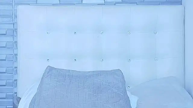 pervert_shydoll1 webcam