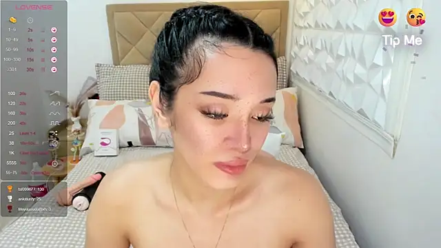 tsheartxxx - TsHeartXxx's free webcam - UK Sex Cams