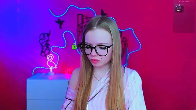 maddy_moah - Maddy_moah's free webcam - UK Sex Cams