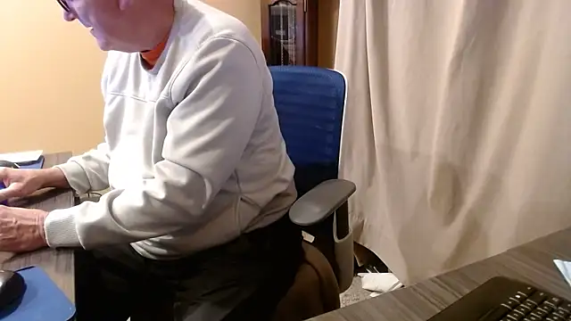 olderandwiser2 webcam