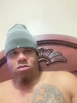 Iced_cloudz webcam preview